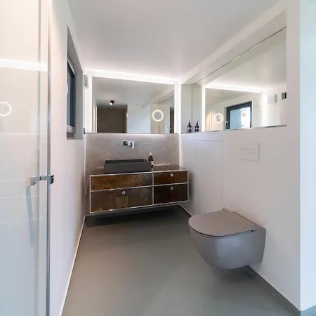 Cube - K1 Baumhaus Apartment *