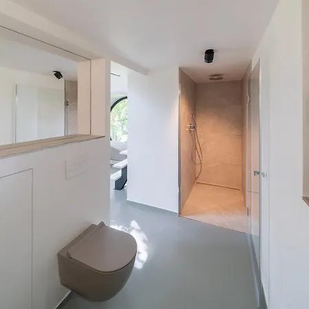 Cube - K1 Baumhaus Apartment